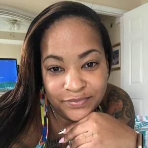 Meet your Posher, Lynette